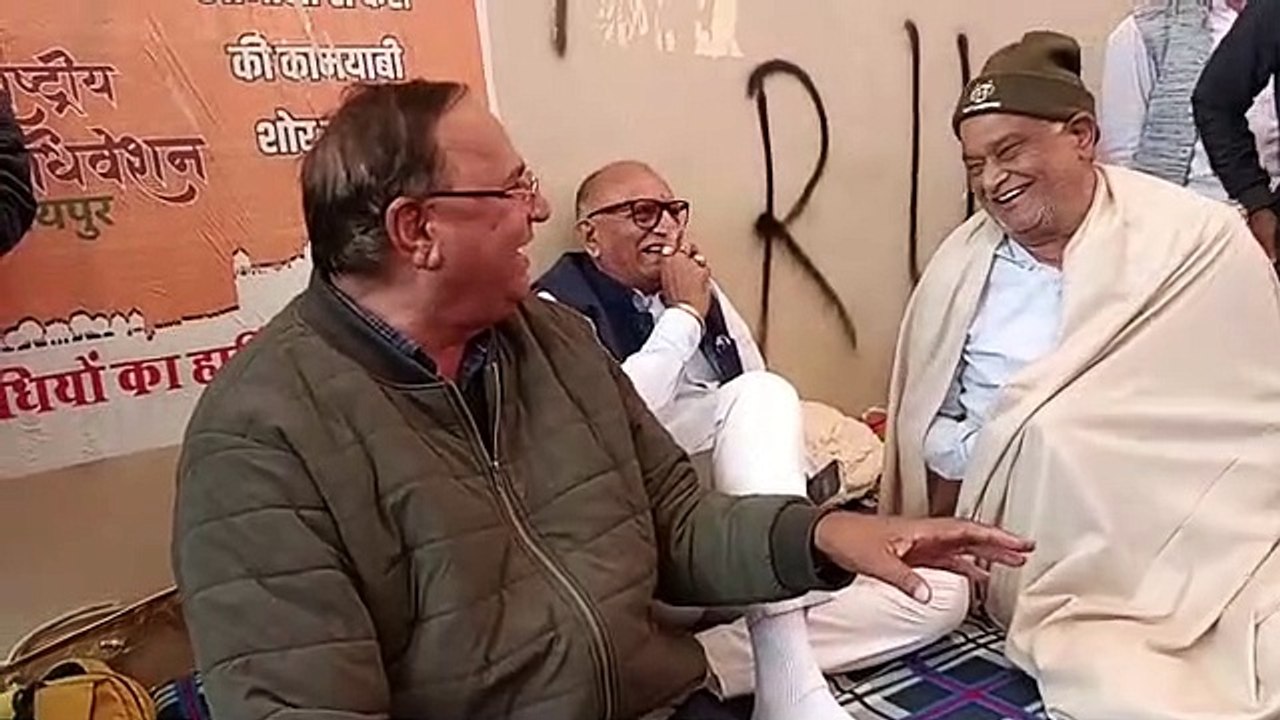 किरोड़ी का धरना सातवें दिन भी जारी, बोले युवाओं की मेहनत पर डाका डालने वाले डकैतों पर सीएम कार्रवाई करें