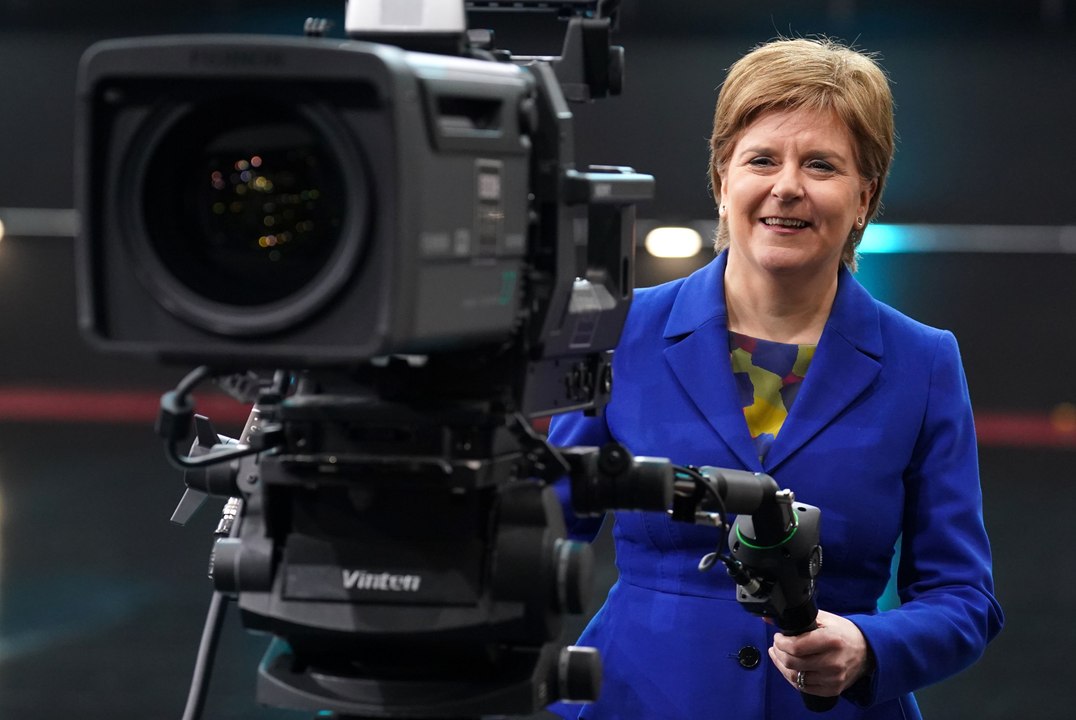 First Minister, Nicola Sturgeon, pays a visit to BBC Studioworks in Glasgow