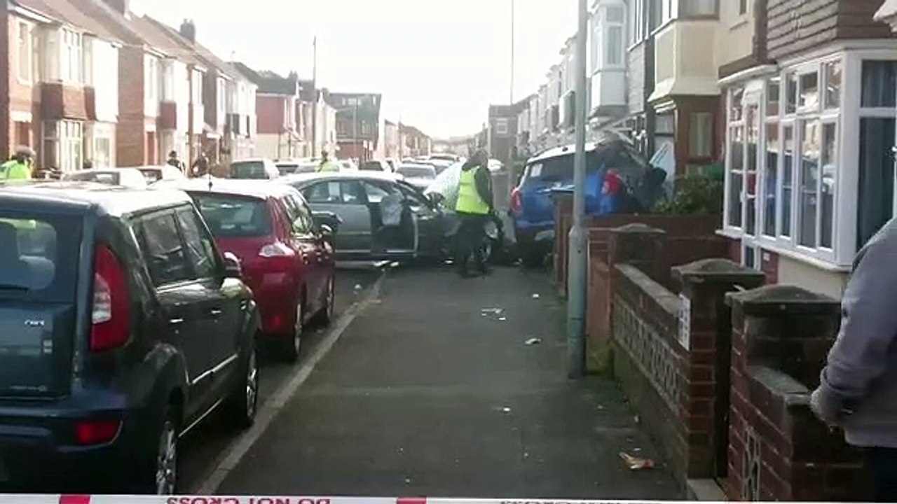 Incident on Kensignton Road, Portsmouth video Dailymotion