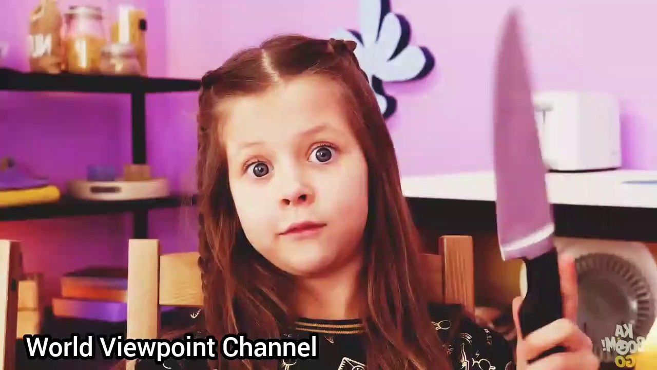 Roma cut her Finger by Knife || World viewpoint channel