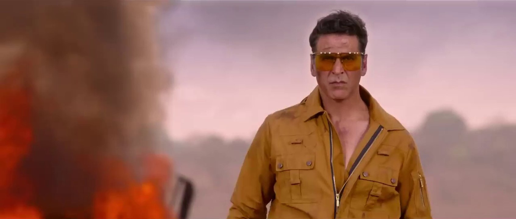 SELFIEE Official Trailer _ Akshay Kumar, Emraan, Nushratt, Diana _ Raj Mehta _ In Cinemas Feb 24