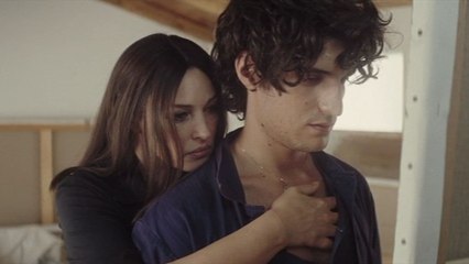 A Burning Hot Summer (2011) | Official Trailer, Full Movie Stream Preview