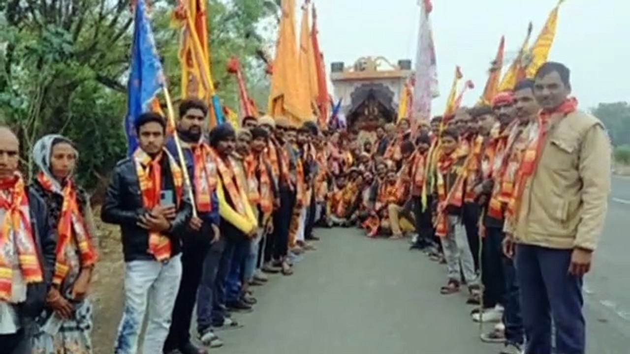 VIDEO...राजगढ़ से चलकर नीमच पहुंची भव्य पैदल पा...