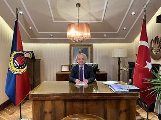 "BURS SİSTEMİMİZDE 100 BİN NİTELİKLİ ÇOCUK YETİŞTİRMEYİ HEDEFLİYORUZ"