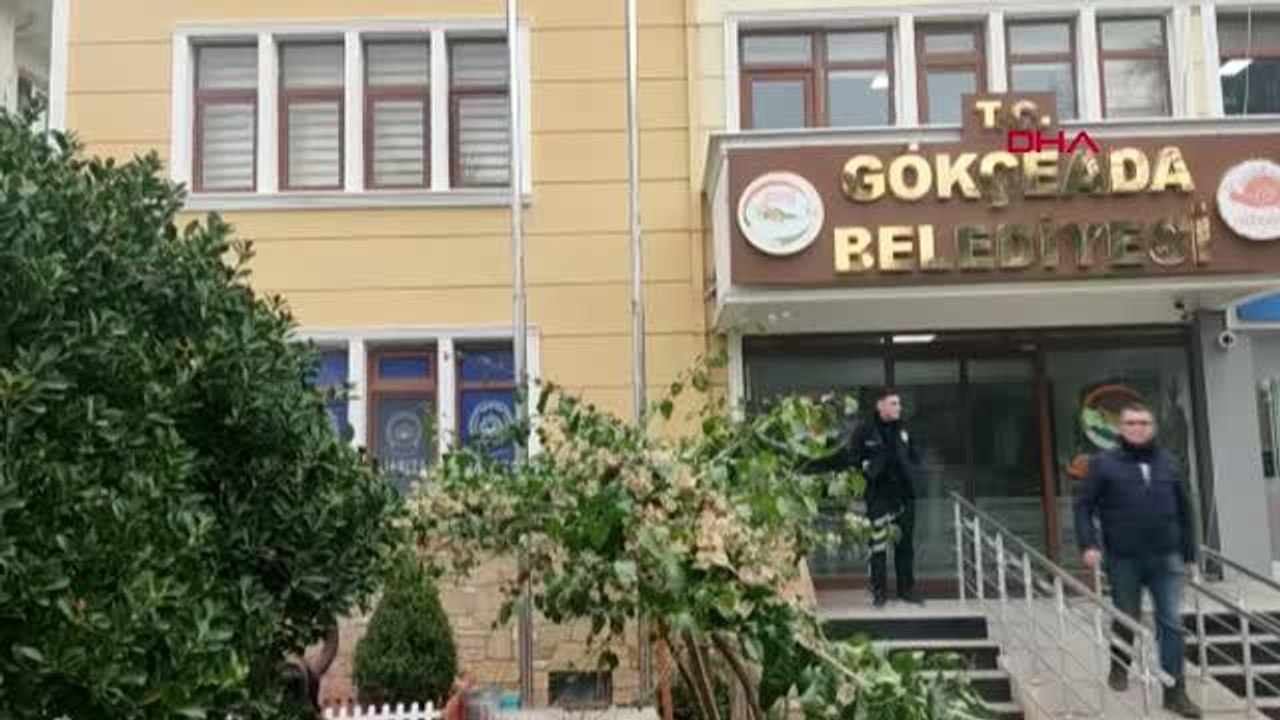GÖKÇEADA BELEDİYESİ'NE 'YOLSUZLUK' OPERASYONU; BAŞKAN VE 4 KİŞİ GÖZALTINDA - EKİYLE YENİDEN