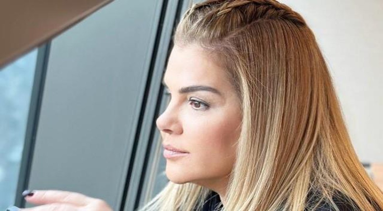 Elif Karlı kimdir? Elif Karlı hayatı ve biyografisi! Elif Karlı kaç yaşında, nereli?