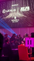 Bertatah 5,000 Batu Kristal, Baju Rozita Che Wan Paling Patuh SOP!