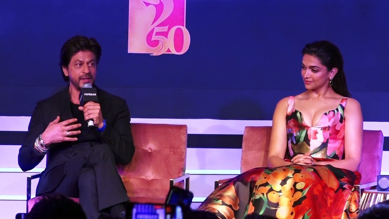 SRK thanks all those who made sure 'Pathaan' could be watched 'with love'
