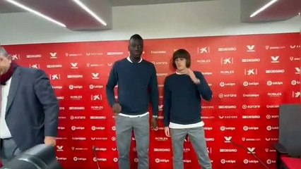 Las presentaciones de Bryan Gil y Pape Gueye con el Sevilla FC