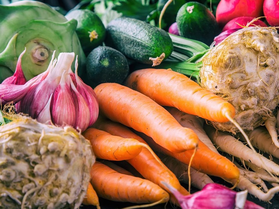Nährstoffe: Diese Gemüsesorten sollte man auf jeden Fall gekocht essen