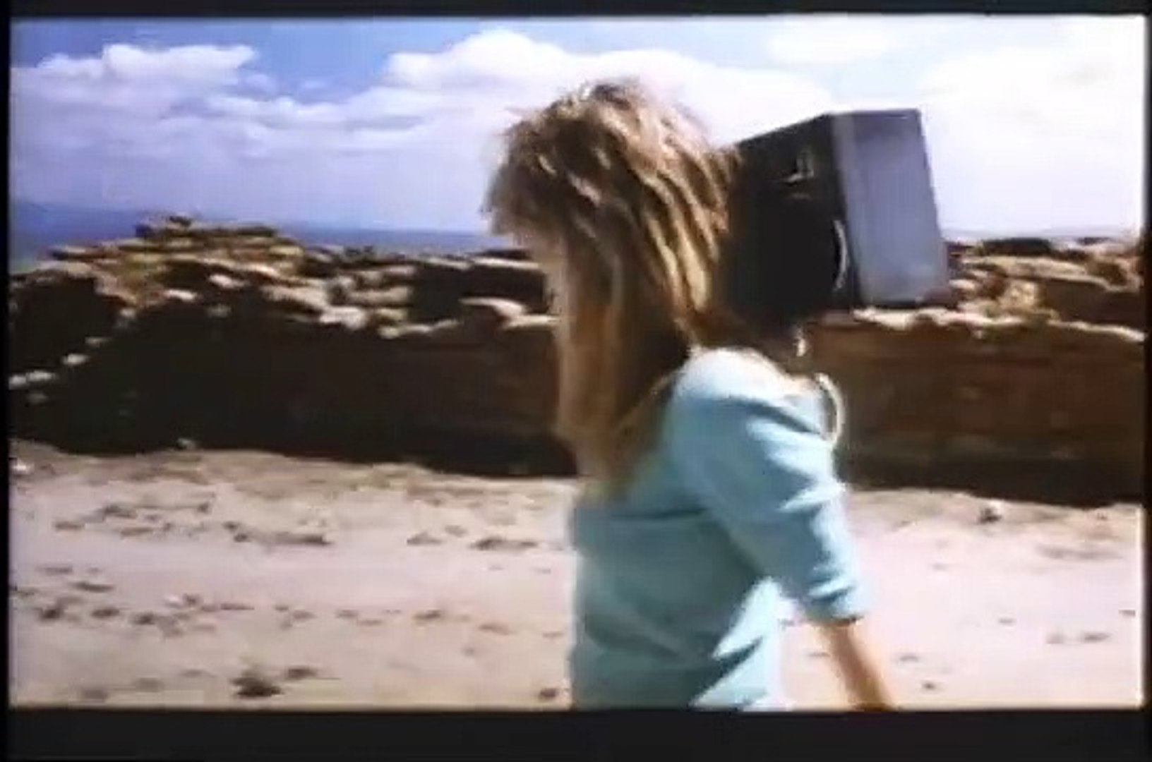 The spy who caught a cold 1995 online