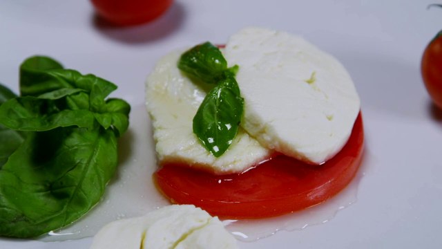 In aumento la produzione di mozzarella di bufala campana Dop