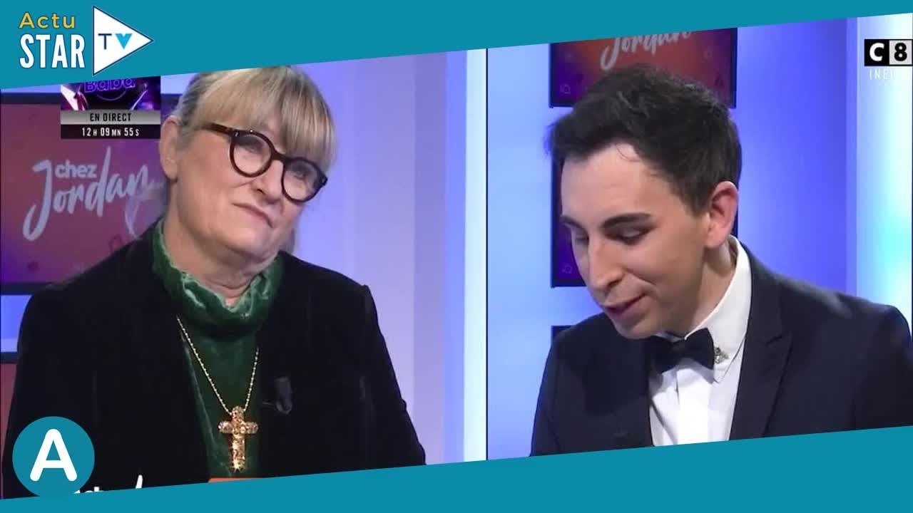 Christine Bravo, maman de Clara : cheveux longs, yeux bleus... sa discrète fille, au célèbre papa, e