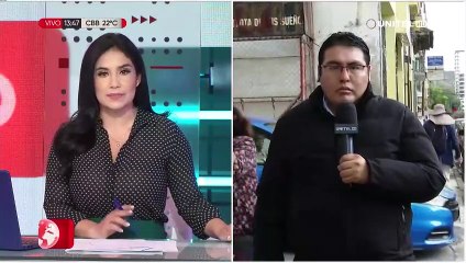 Fuga de agua en pleno centro de Cochabamba no tiene arreglo