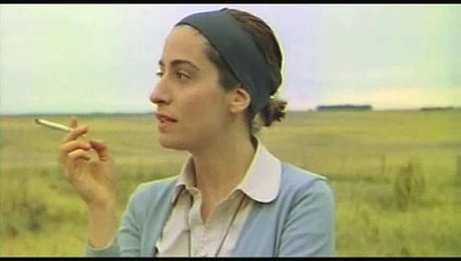 Incómodos | movie | 2008 | Official Trailer