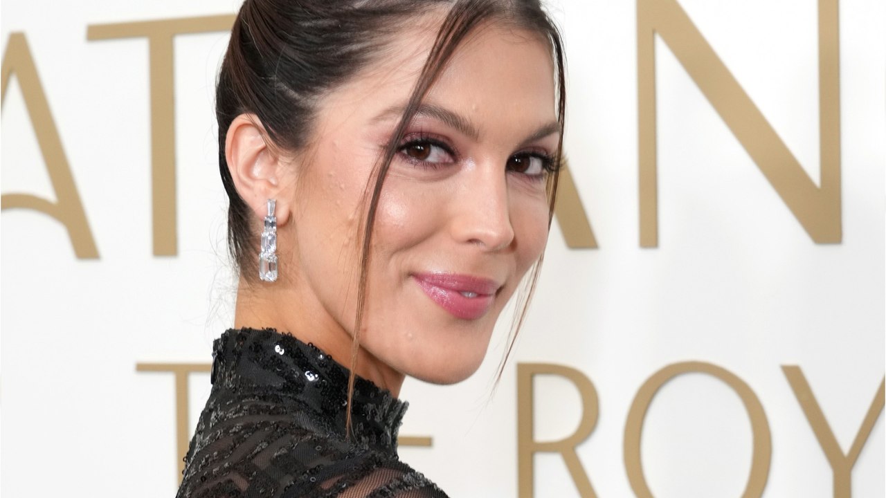 Voici - "Tu ne veux pas d’enfants ?" Iris Mittenaere cash sur son désir de maternité