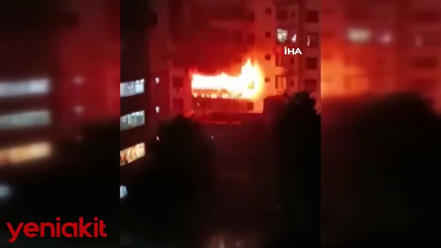 Hindistan'da 13 katlı binada yangın! Çok sayıda ölü ve yaralı var
