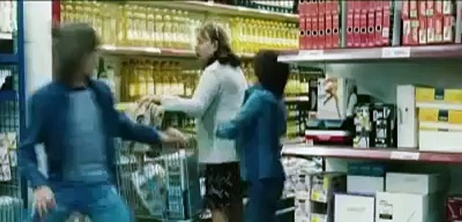 Volando voy | movie | 2006 | Official Trailer
