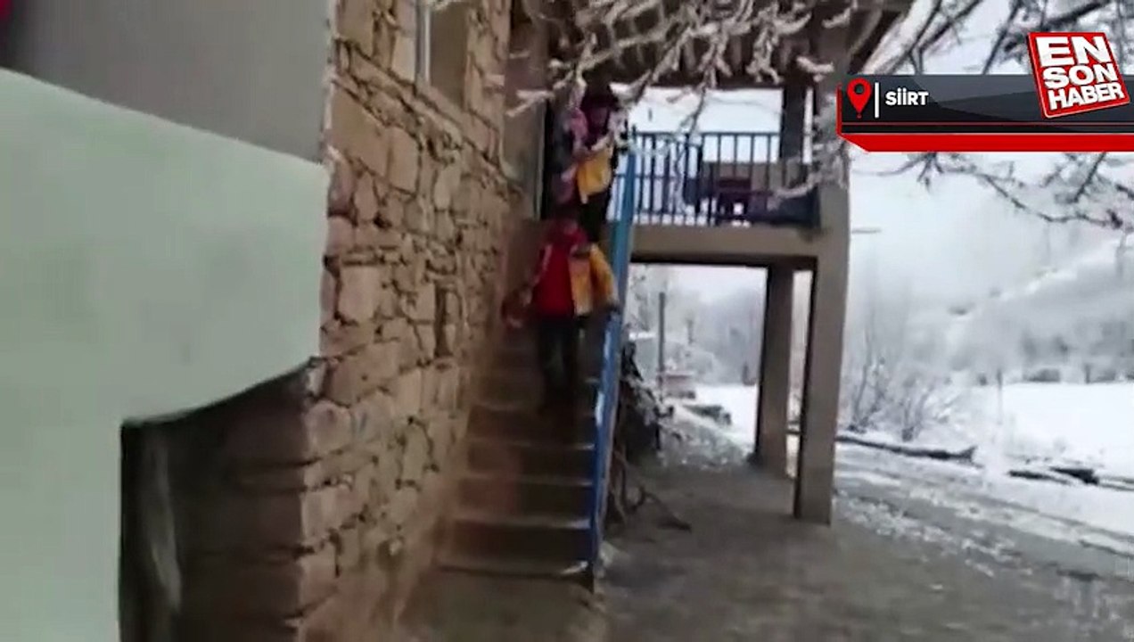 Ateşi çıkan Dicle bebek için karla mücadele ekipleri seferber oldu