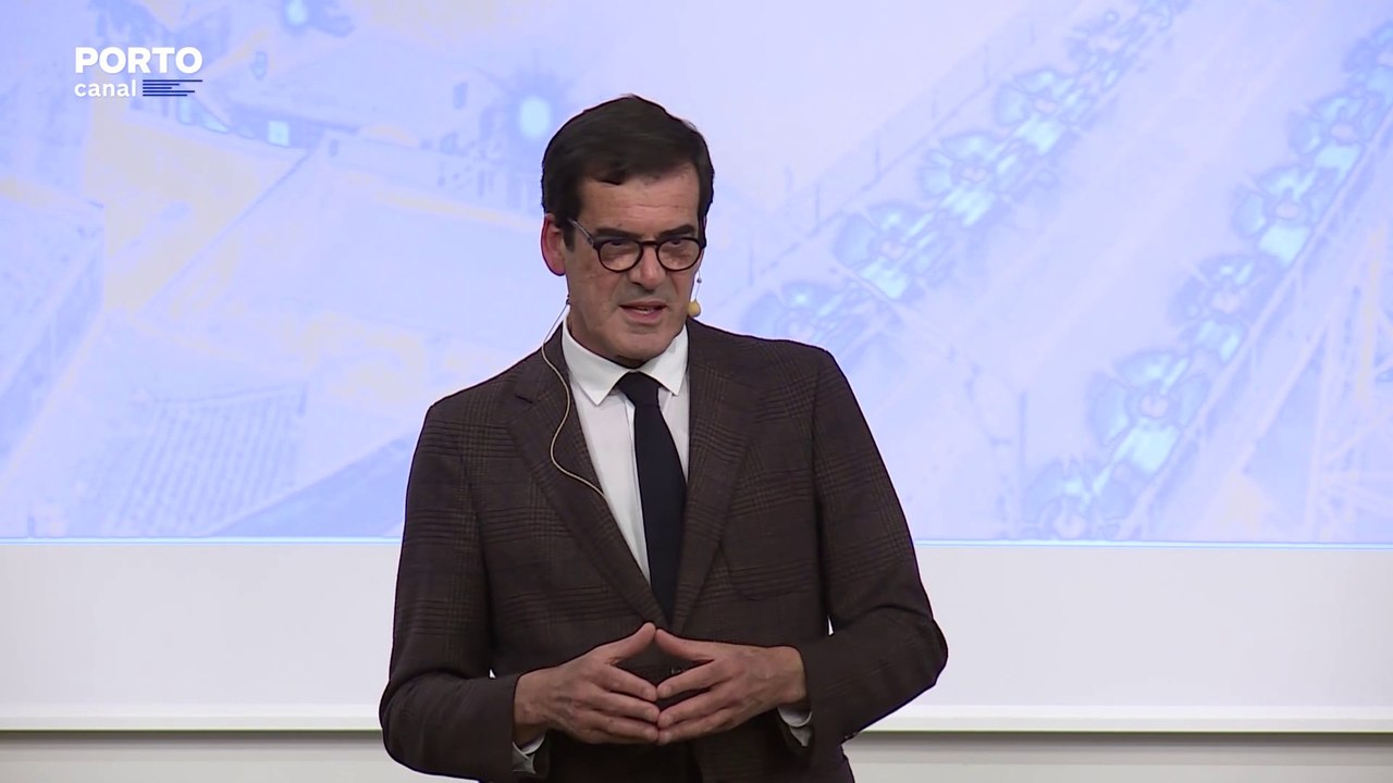 Governo está a livrar-se do que não quer pagar. Autarcas do Porto, Lisboa e Braga criticam modelo de descentralização