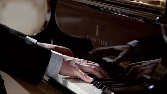 Daniel Barenboim: Beethoven - The Complete Piano Sonatas | movie | 2012 | Official Trailer