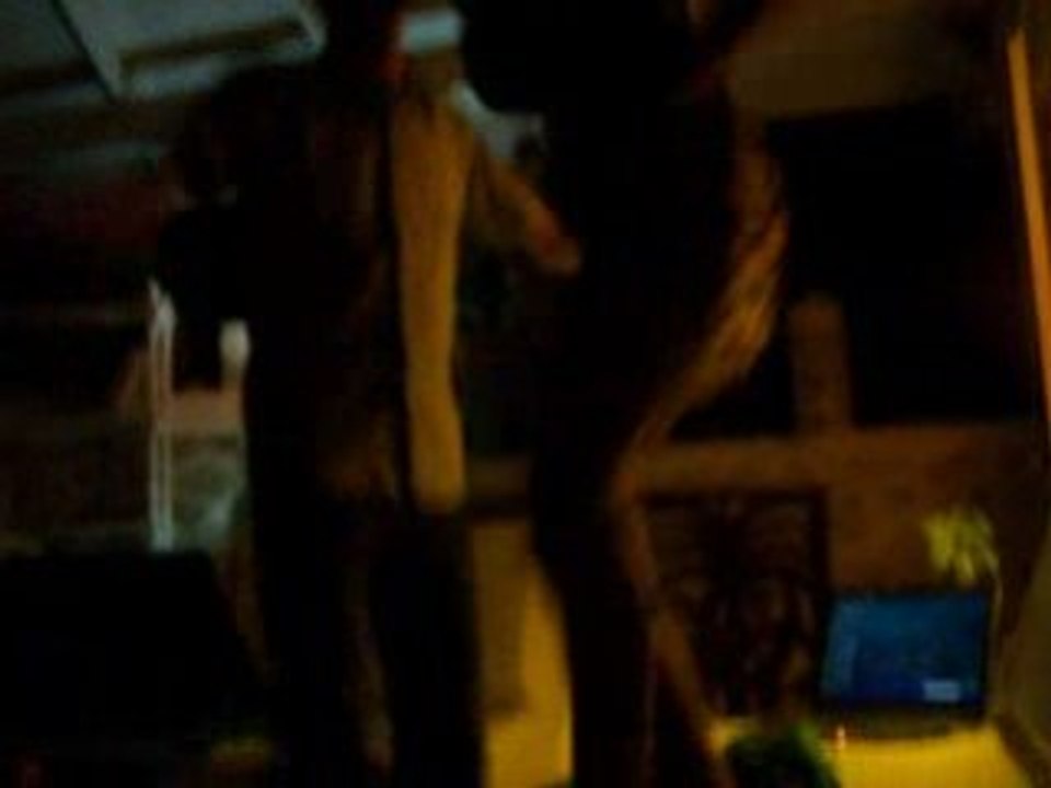 Soirée de fou house à Haïti comité restreint festif amis