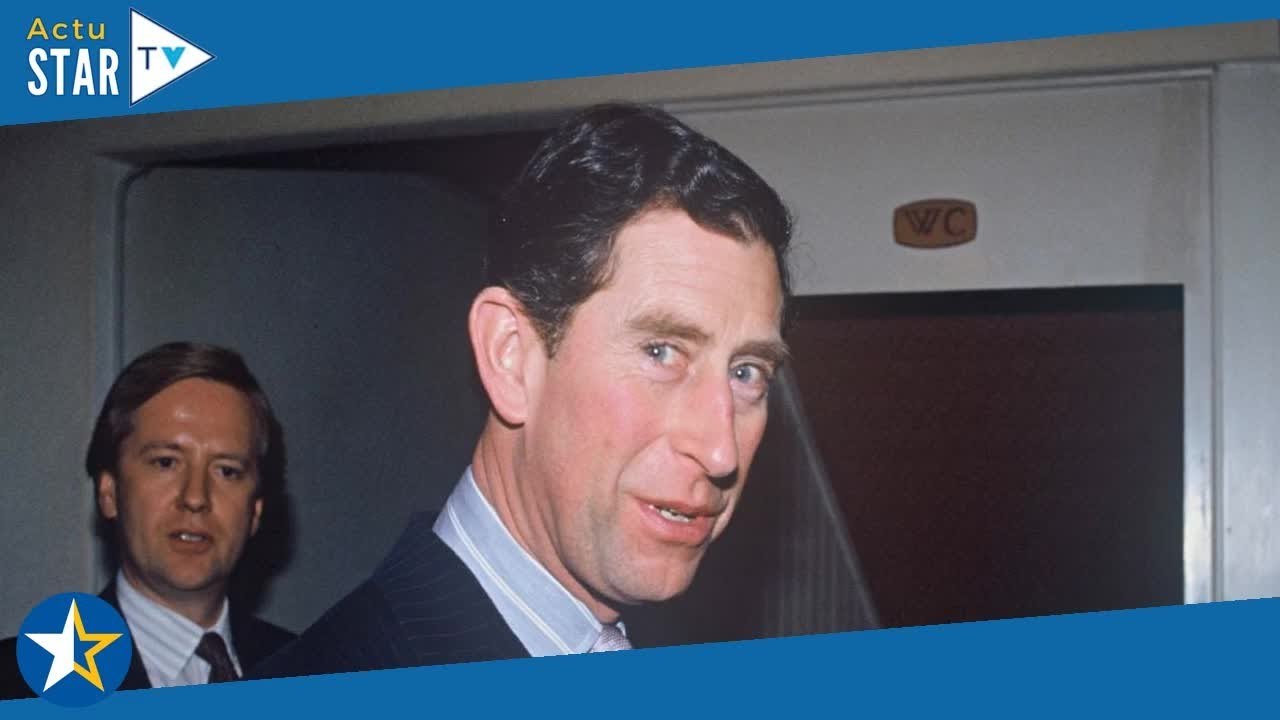 "Par pitié, mon Dieu" : Ce rituel de Charles III en caleçon qu'il tient loin des yeux de tous et red
