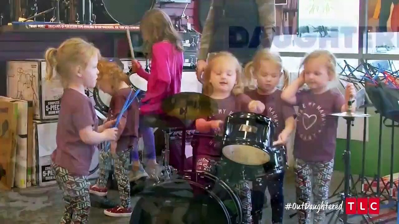 OutDaughtered - Se5 - Ep05 - The Nightmare Before Quintmas HD Watch