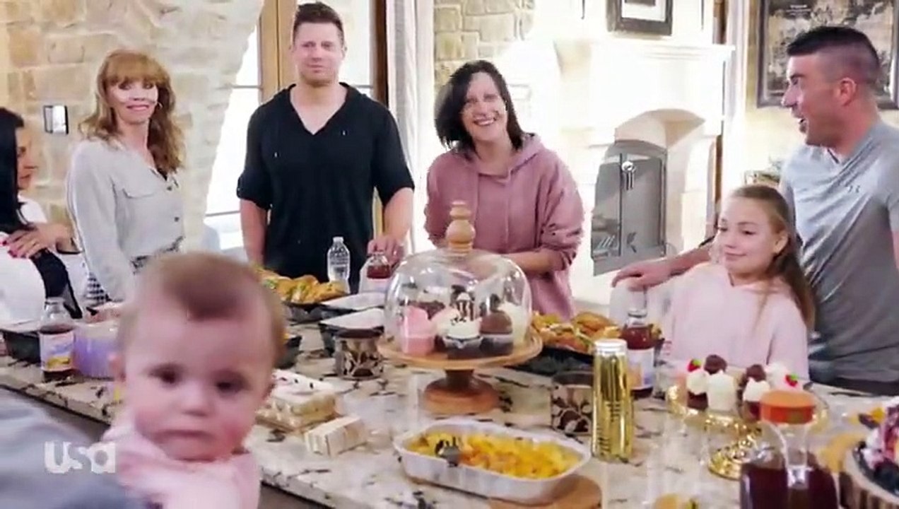 Miz and Mrs - Se1 - Ep19 - French Invasion HD Watch