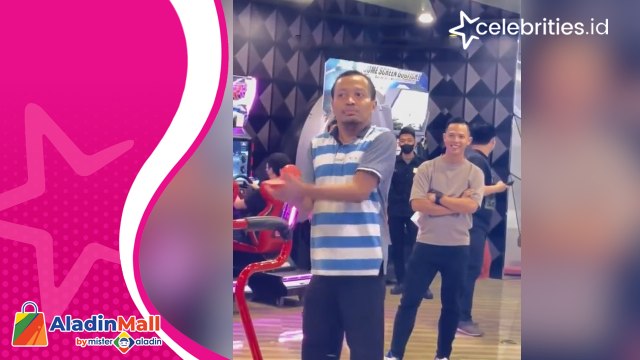 Bapak Ini Lakukan Dance Pump It Up dengan Totalitas, Langsung Viral di Medsos