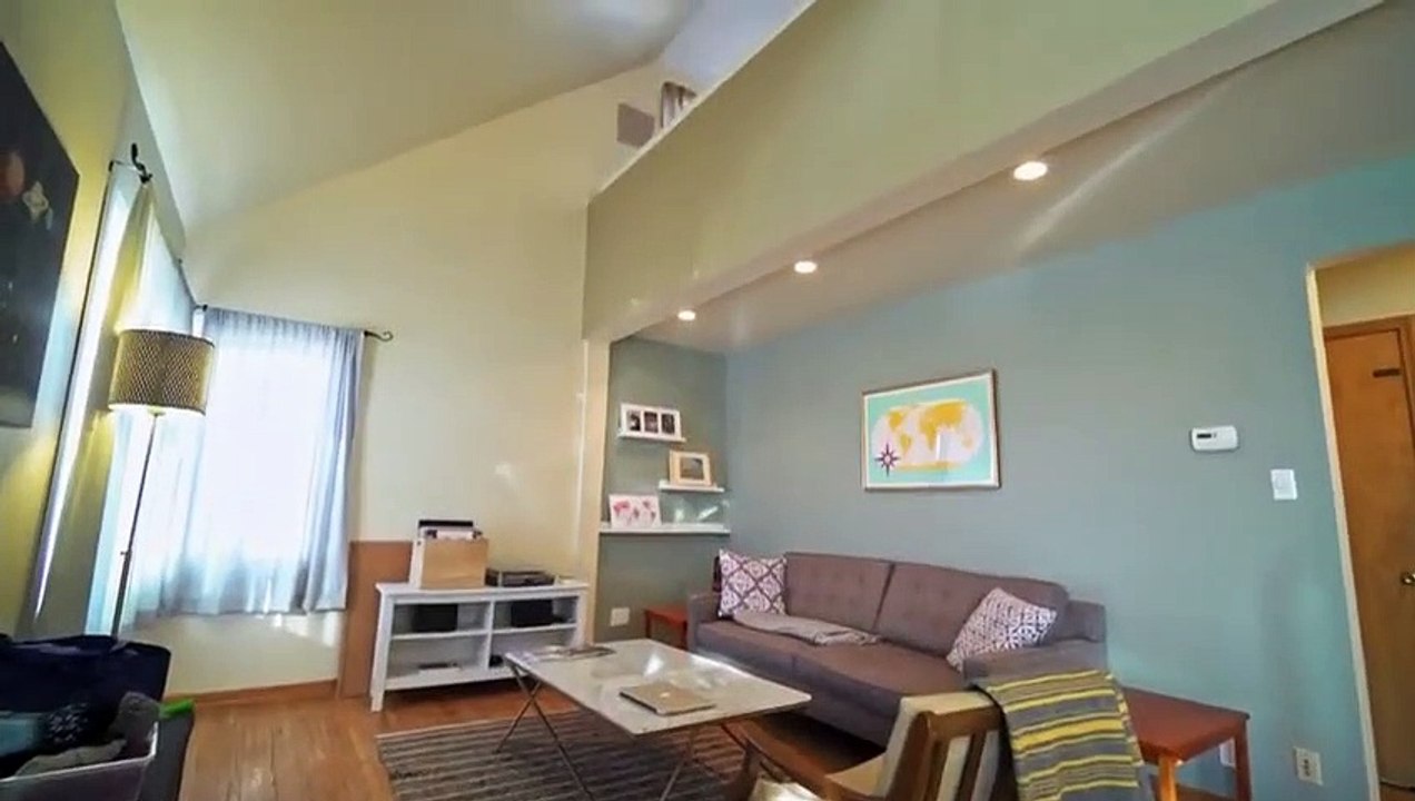 Stay or Sell - Se1 - Ep01 - Newlyweds to Newly Remodeled HD Watch