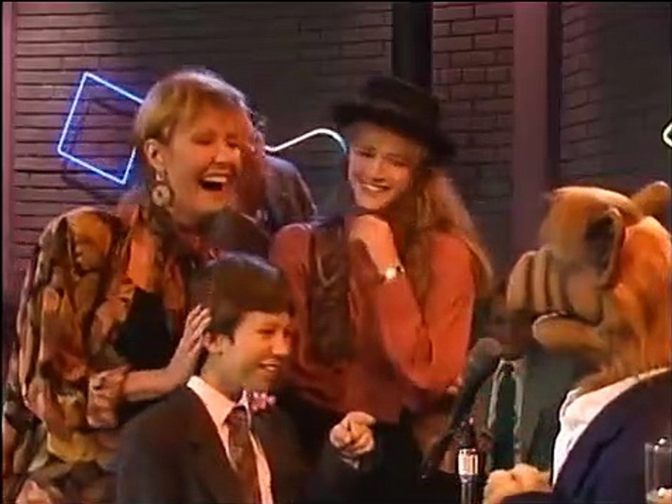ALF - Se4 - Ep14 - Make 'em Laugh HD Watch