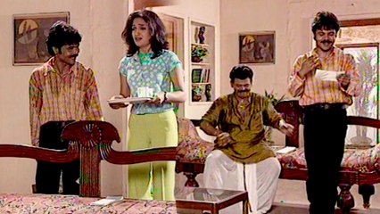 Rajpal Yadav Gets Blank Cheque From Girlfriend's Father