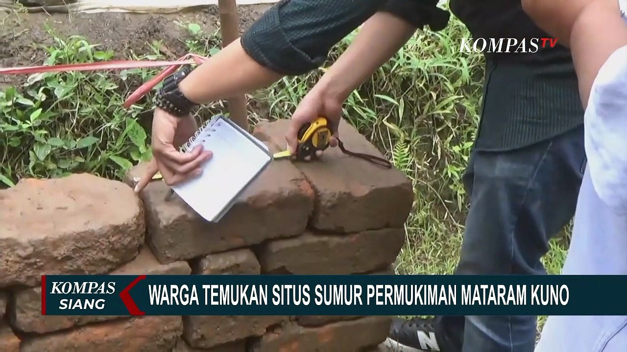 Warga Temukan Sumur Kuno saat Menggali Tanah, D...
