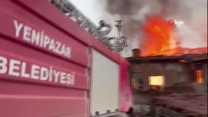 Bilecik'te ahşap ev alevlere teslim oldu