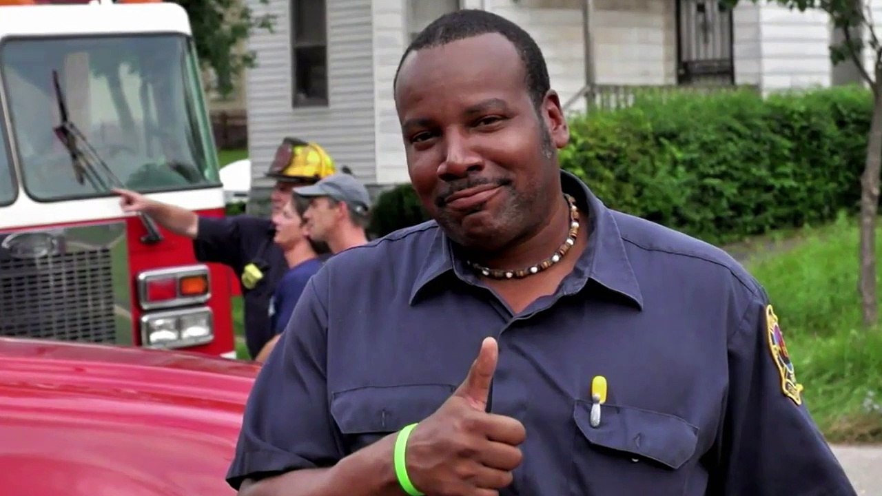 A Wedding and A Mur-'der - Se2 - Ep03 - Mur-'der Close to Home HD Watch