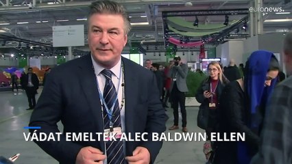 Vádat emeltek Alec Baldwin ellen