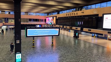 İngiltere'de dev grev: Yaklaşık 500 bin kişi iş bıraktı