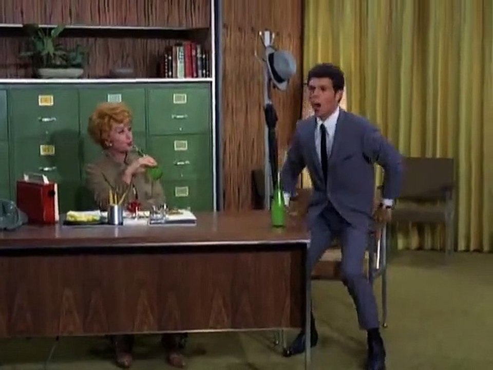 The Lucy Show - Se6 - Ep04 HD Watch