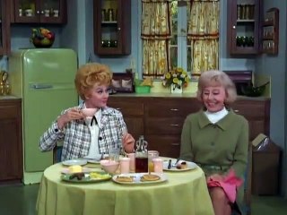 The Lucy Show - Se6 - Ep10 HD Watch