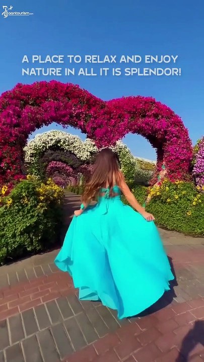 World's Largest Flower Garden | Dubai Miracle Garden | Aan Tourism