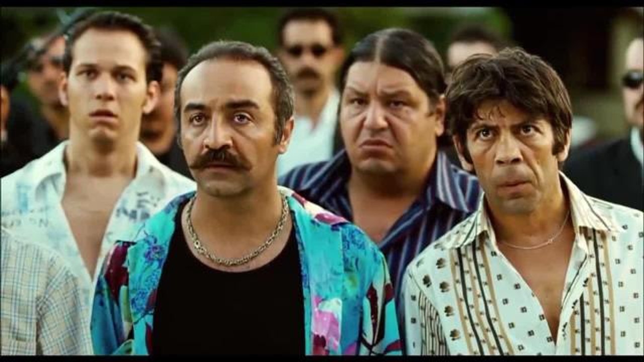 Kılıçdaroğlu, Erdoğan'ın "Bay Bay Kemal" Sözüne 'Organize İşler' Filminin Repliğiyle Yanıtı Verdi: "Hani Bir Şarkı Vardı; Bay Bay Hepiniz"