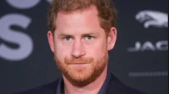 Harry non ci si può fidare dice l'ex assistente dei Queen mentre la pressione aumenta per l'invito