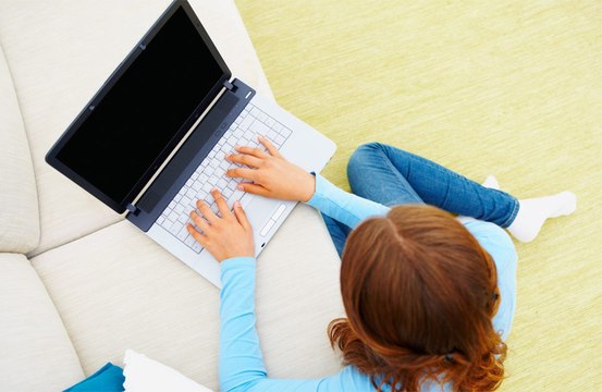 PC sales face biggest worldwide slump in almost 3 decades