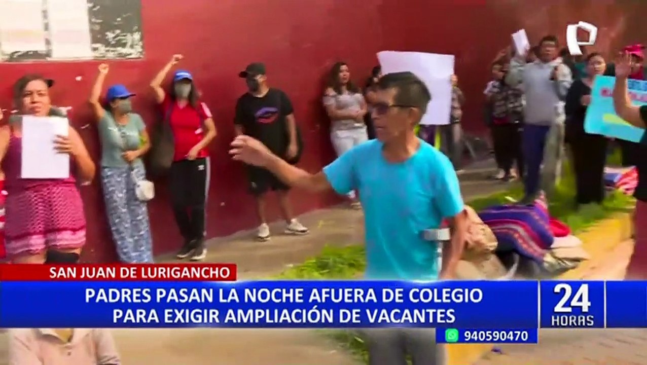 SJL: estudiantes se quedaron sin vacantes en colegio y padres piden habilitar más aulas