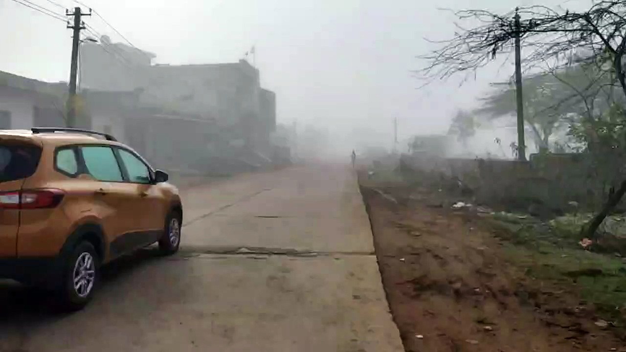 Weather News- ठंडी हवाओं का असर गलन और सर्दी बढ...