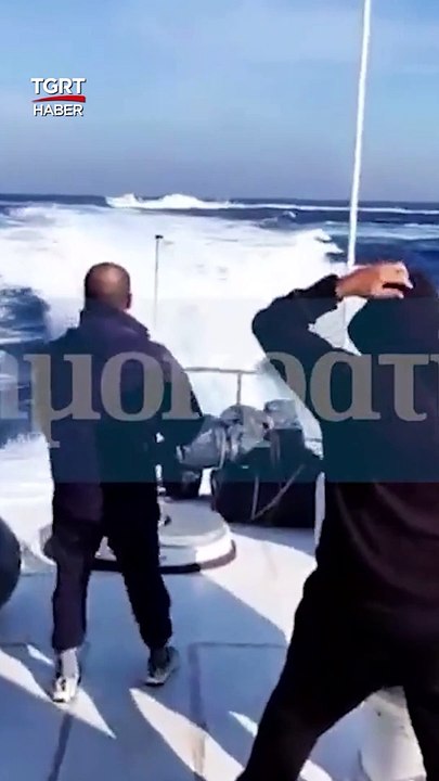 Türk Sahil Güvenlik botu, Yunan Sahil Güvenlik botunu uluslararası sulara kadar kovaladı.