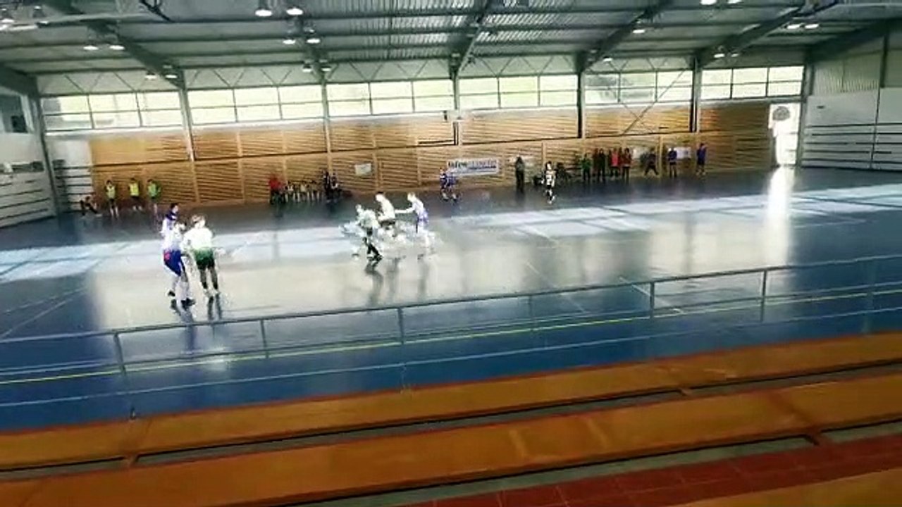 Imagens do jogo com o SP. Viana