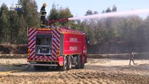 Incêndio deixa fábrica em Paredes coberta de chamas
