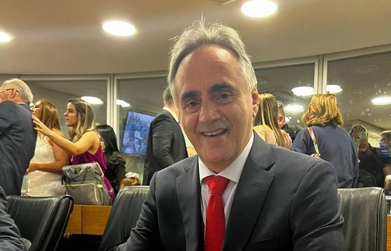 Empossado como deputado na ALPB, Luciano Cartaxo critica ‘lentidão’ de Cícero Lucena em João Pessoa